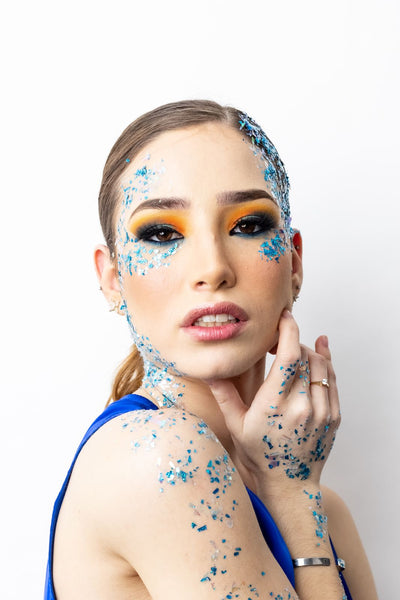 ¿Cómo fijar el Glitter para tus makeups?
